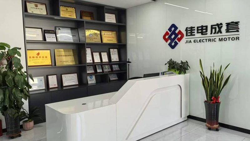 直流电机换碳刷维修价格解析：影响因素与预算规划**